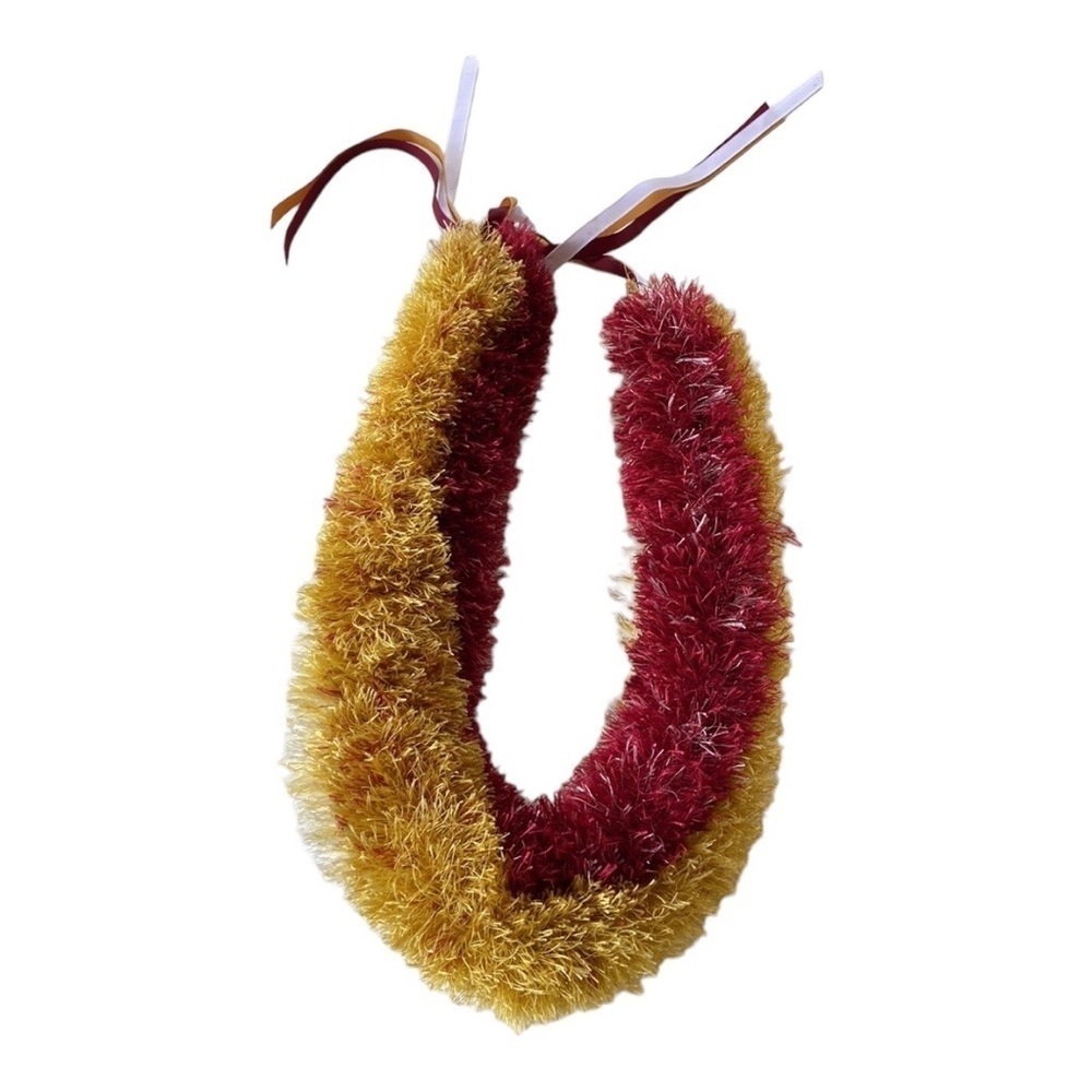 Hawaiian Custom Red Gold Off-White Eyelash Yarn Lei Graduation Celebration
